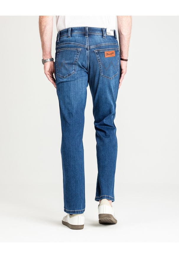 Wrangler - MESKIE SPODNIE WRANGLER TEXAS VERDANT TONE 112364455
