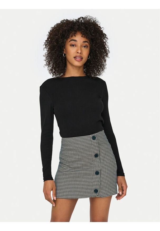 only - ONLY Bluzka Riley 15323159 Czarny Slim Fit. Kolor: czarny. Materiał: bawełna