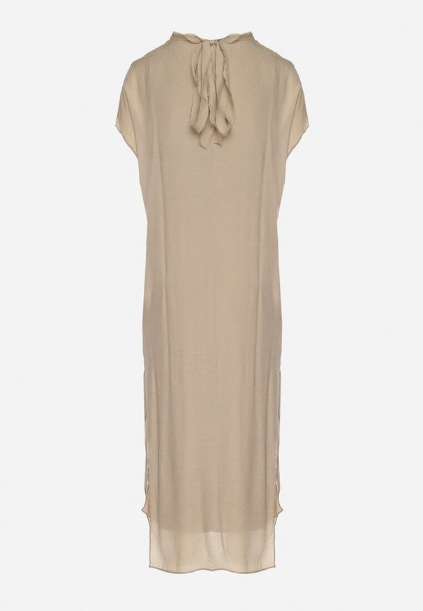 Born2be - Beżowa Sukienka Pudełkowa Ozdobiona Wiązaniem Napelira. Okazja: na co dzień. Kolor: beżowy. Materiał: jeans. Wzór: aplikacja. Styl: klasyczny, casual, elegancki