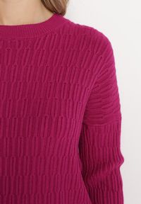 Born2be - Fioletowy Sweter o Klasycznym Kroju z Wytłoczonym Wzorem Gundall. Kolor: fioletowy. Styl: klasyczny #5