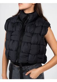 La Haine Inside Us Bezrękawnik "Down Vest Unisex" | LW941 | Kobieta | Czarny. Okazja: do pracy, na spacer. Kolor: czarny. Materiał: poliamid. Długość rękawa: bez rękawów. Wzór: jednolity, paski. Sezon: lato