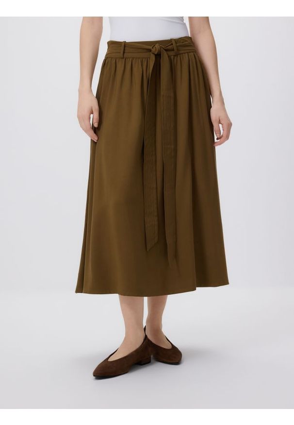 Reserved - Spódnica z wiskozą - oliwkowy. Kolor: oliwkowy. Materiał: wiskoza