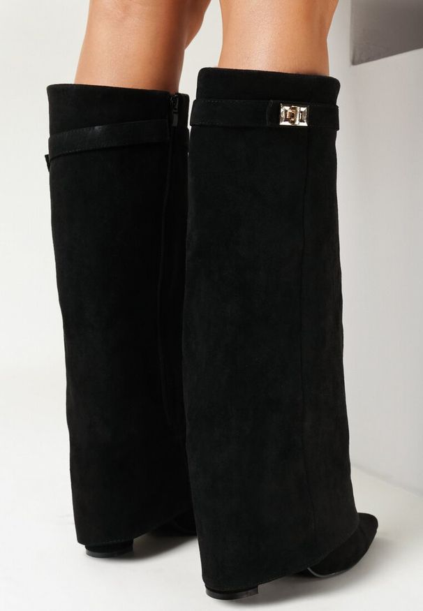 Born2be - Czarne Kozaki na Słupku z Wywiniętą Cholewką Gafsena. Okazja: na co dzień. Kolor: czarny. Materiał: jeans. Szerokość cholewki: normalna. Sezon: zima, jesień, wiosna. Obcas: na słupku. Styl: casual. Wysokość obcasa: średni