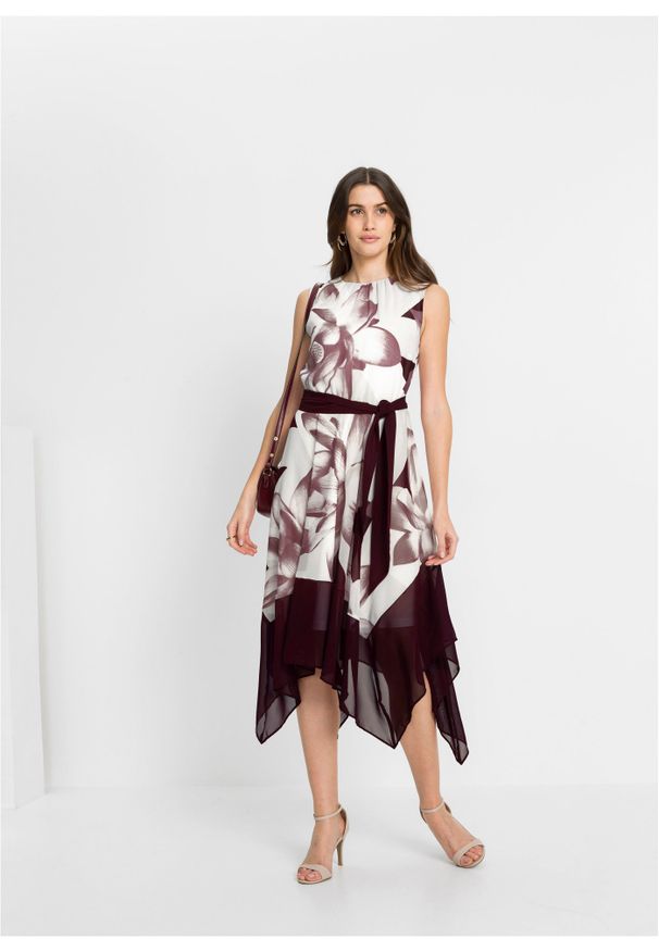 bonprix - Sukienka w kwiaty. Kolor: czerwony. Wzór: kwiaty. Styl: elegancki