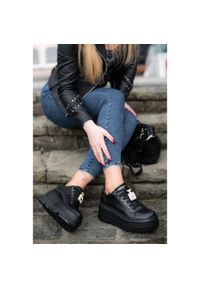 CheBello - Czarne Sneakersy Chebello Modne Obuwie Damskie. Kolor: czarny. Materiał: skóra #6