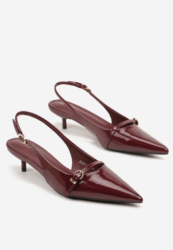 Renee - Bordowe Sandały Vices Slingback na Obcasie z Cienkim Paskiem na Nosku Elozira. Okazja: na co dzień. Zapięcie: pasek. Kolor: czerwony. Materiał: len. Sezon: lato. Obcas: na obcasie. Styl: elegancki, casual. Wysokość obcasa: średni