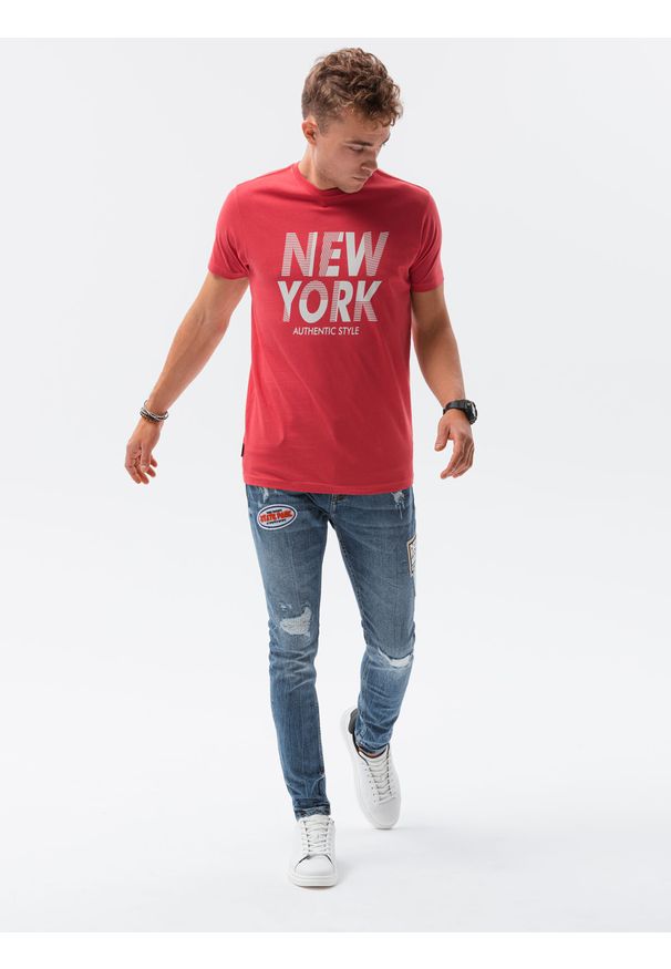 Ombre Clothing - T-shirt męski z nadrukiem S1434 V-24D - czerwony - XXL. Kolor: czerwony. Materiał: bawełna. Wzór: nadruk. Styl: klasyczny