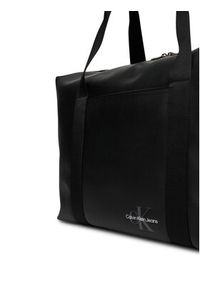 Calvin Klein Jeans Torba Mono Logo Weekender Duffle LV04G3137G Czarny. Kolor: czarny. Materiał: skóra #5
