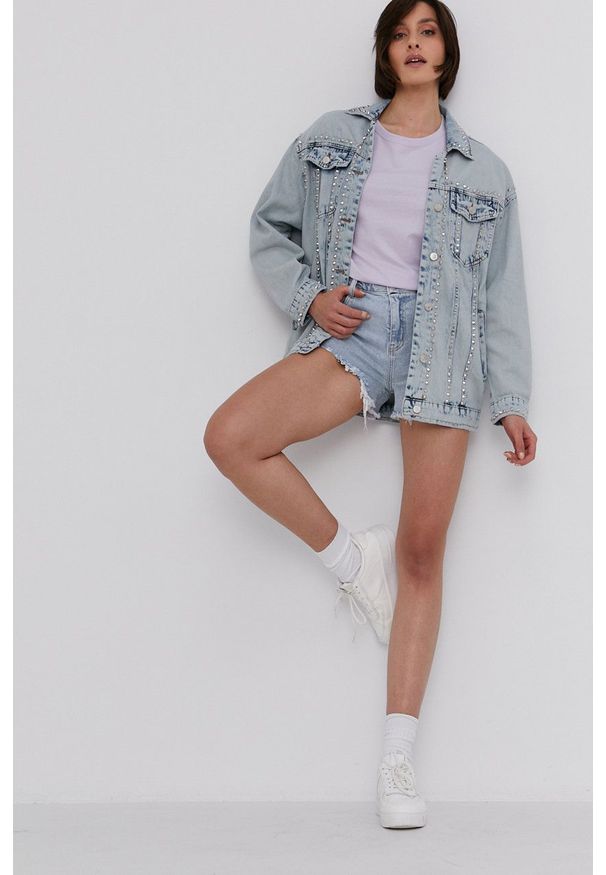 Answear Lab - Szorty jeansowe. Okazja: na co dzień. Stan: podwyższony. Kolor: niebieski. Materiał: jeans. Styl: wakacyjny