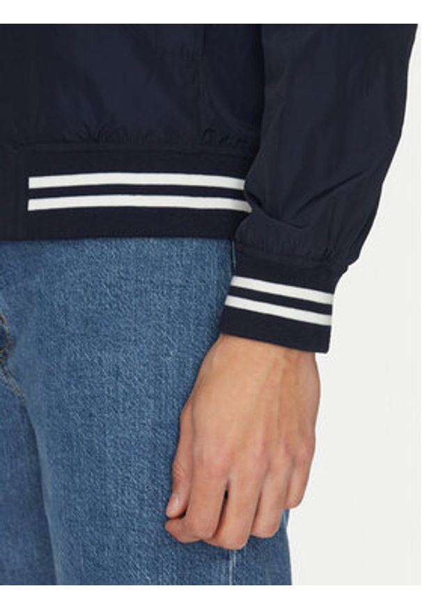Guess Kurtka bomber M5GL28 WH762 Granatowy Regular Fit. Kolor: niebieski. Materiał: syntetyk