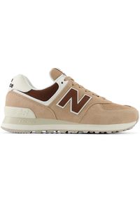 Buty damskie New Balance WL574DO2 – beżowe. Kolor: beżowy. Materiał: guma, skóra, zamsz, materiał, dresówka, bawełna, syntetyk. Szerokość cholewki: normalna. Model: New Balance 574