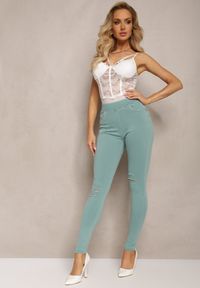 Renee - Miętowe Spodnie z Dziurami i Przetarciami High Waist z Gumką w Talii Ambrogio. Stan: podwyższony. Kolor: miętowy #3