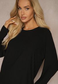 Renee - Czarna Bluzka Longsleeve z Prążkowanego Materiału Gigitha. Okazja: na co dzień. Kolor: czarny. Materiał: prążkowany, materiał. Długość rękawa: długi rękaw. Sezon: lato, wiosna. Styl: casual