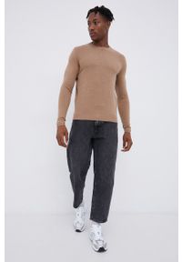 Tom Tailor Sweter męski kolor brązowy. Okazja: na co dzień. Kolor: brązowy. Materiał: materiał, jedwab, tkanina, dzianina. Długość rękawa: długi rękaw. Długość: długie. Styl: casual #4