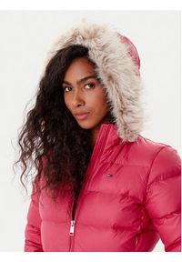 Tommy Jeans Kurtka puchowa Basic DW0DW18312 Czerwony Slim Fit. Kolor: czerwony. Materiał: syntetyk #8