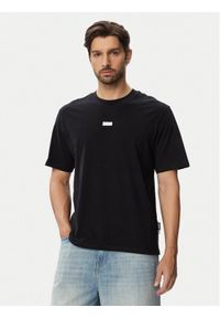 Jack & Jones T-Shirt Club Badge 12295036 Czarny Regular Fit. Kolor: czarny. Materiał: bawełna #1