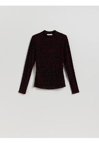 Reserved - Longsleeve w kwiatowy wzór - bordowy. Kolor: czerwony. Długość rękawa: długi rękaw. Wzór: kwiaty