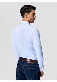 Pako Lorente - PAKO LORENTE - Dzianinowa koszula męska w pepitkę. Typ kołnierza: kołnierzyk klasyczny. Materiał: dzianina. Długość rękawa: długi rękaw. Długość: długie #3