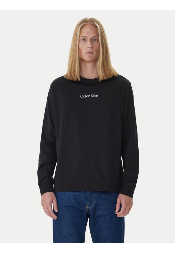 Calvin Klein Longsleeve Standard Logo LV04LD232G Czarny Relaxed Fit. Kolor: czarny. Materiał: bawełna. Długość rękawa: długi rękaw