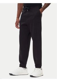 BOSS Spodnie dresowe C-Locsin 116 50544109 Czarny Regular Fit. Kolor: czarny. Materiał: bawełna