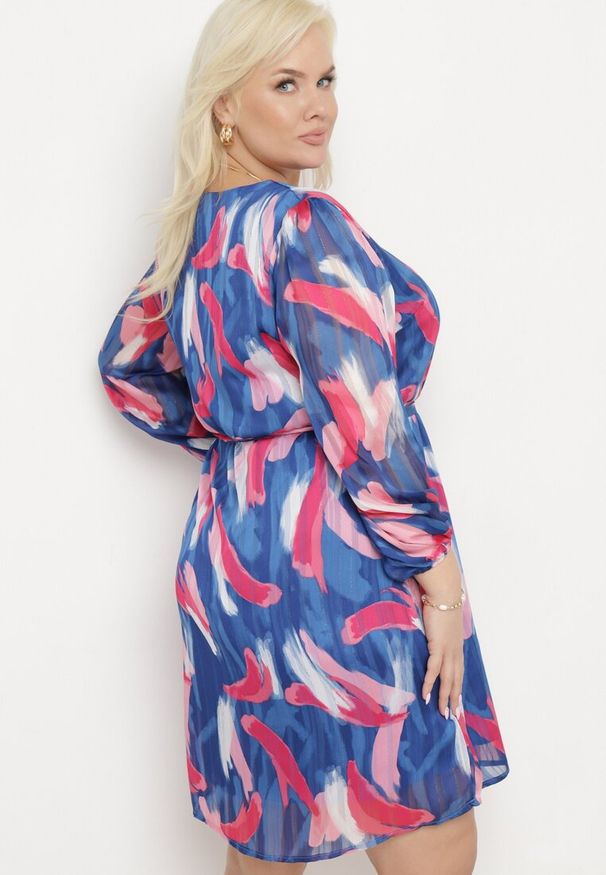 Born2be - Niebieska Trapezowa Sukienka z Długim Rękawem i Podszewką Nadica. Kolor: niebieski. Długość rękawa: długi rękaw. Typ sukienki: trapezowe