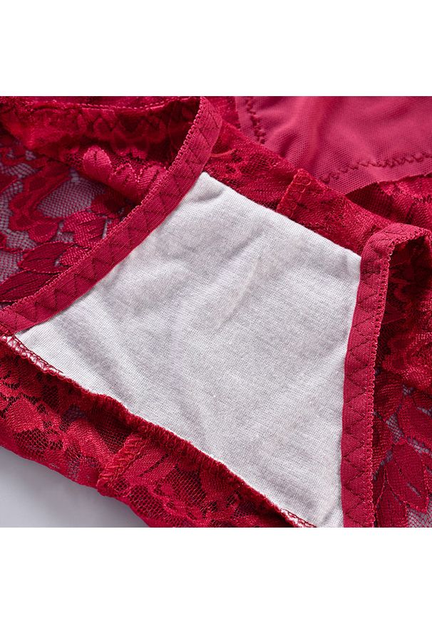 Intica - Majtki koronkowe z pełnym tyłem eleganckie Heidine. Kolor: biały. Materiał: koronka. Wzór: koronka