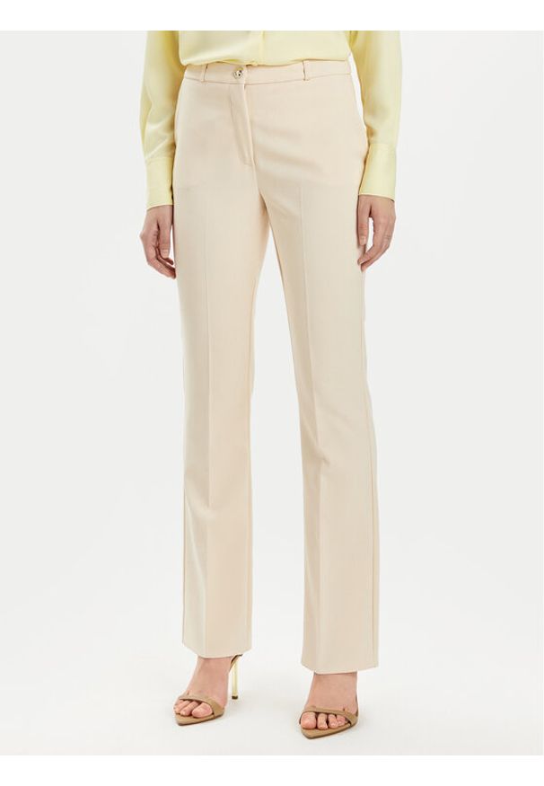Rinascimento Spodnie materiałowe CFC0118270003 Beżowy Regular Fit. Kolor: beżowy. Materiał: syntetyk