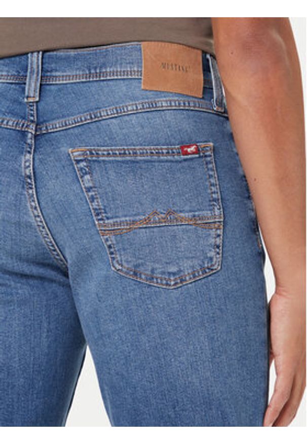Mustang Jeansy Washington 1016814 Niebieski Straight Fit. Kolor: niebieski