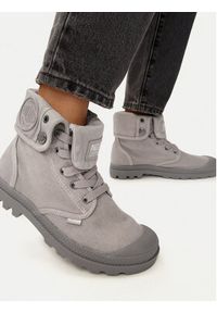 Palladium Trapery Baggy 92353-066-M Szary. Kolor: szary. Materiał: materiał #4