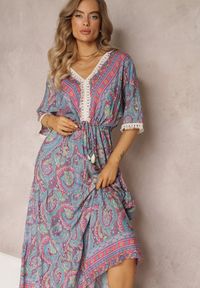 Renee - Fioletowa Wiskozowa Maxi Sukienka o Rozkloszowanym Fasonie z Frędzami Angire. Kolor: fioletowy. Materiał: wiskoza. Wzór: aplikacja. Styl: boho. Długość: maxi #3