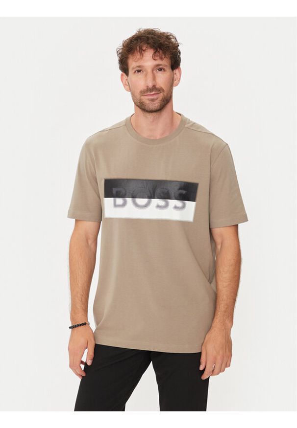 BOSS - Boss T-Shirt Tee 9 50512998 Beżowy Regular Fit. Kolor: beżowy. Materiał: bawełna