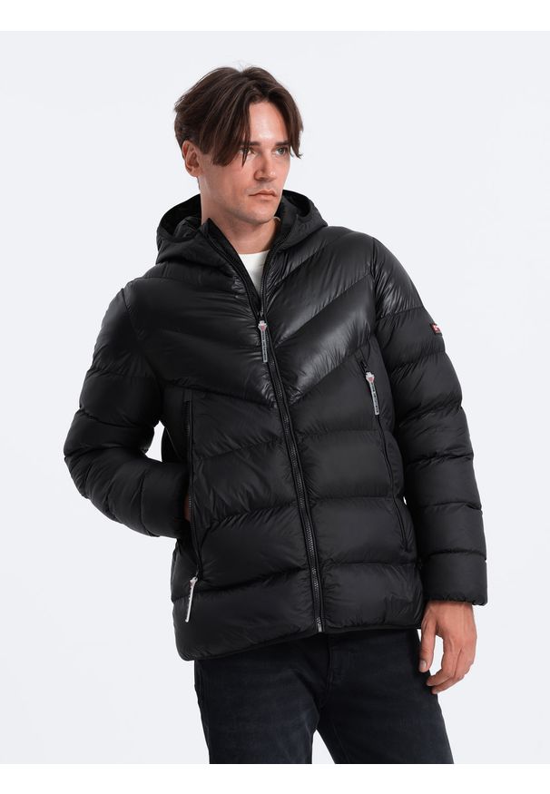 Ombre Clothing - Nowoczesna pikowana kurtka męska z łączonych materiałów – czarna V1. Typ kołnierza: kołnierzyk stójkowy. Kolor: czarny. Materiał: materiał. Długość: długie