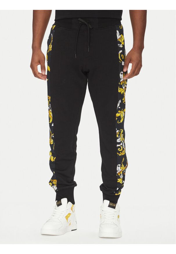 Versace Jeans Couture Spodnie dresowe 78GAA3C0 Czarny Regular Fit. Kolor: czarny. Materiał: bawełna