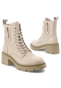 Beżowe Botki Vinceza Ocieplane Obuwie Damskie. Okazja: na co dzień. Zapięcie: sznurówki. Kolor: beżowy. Materiał: skóra. Obcas: na obcasie. Styl: casual, elegancki. Wysokość obcasa: średni #5