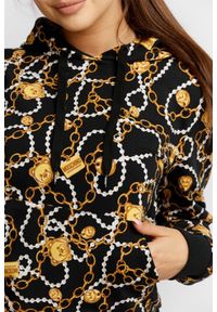 MOSCHINO Bluza damska z kapturem w złote łańcuchy, Rozmiar XS. Typ kołnierza: kaptur. Kolor: czarny. Materiał: prążkowany #4