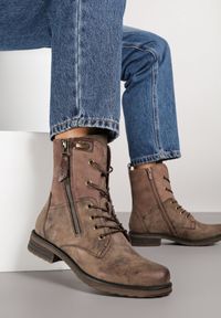 Renee - Brązowe Botki w Stylu Vintage ze Sznurowaniem Vemlora. Okazja: na co dzień. Zapięcie: zamek. Kolor: brązowy. Materiał: jeans, skóra. Wzór: aplikacja. Styl: vintage