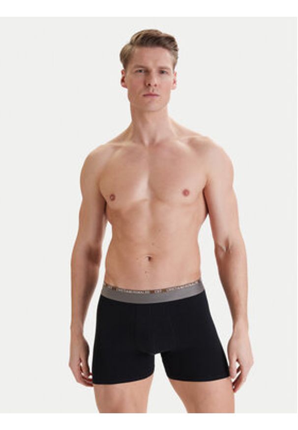 Cristiano Ronaldo CR7 Komplet bokserek 8100-49 Czarny. Kolor: czarny. Materiał: bawełna