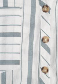 Renee - Jasnoniebieska Nietoperzowa Koszula na Lato z Bawełny w Paski o Kroju Oversize Vasare. Okazja: na co dzień. Kolor: niebieski. Materiał: bawełna. Wzór: paski. Sezon: lato. Styl: casual #8