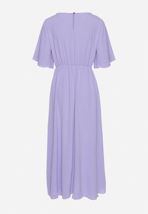 Born2be - Jasnofioletowa Sukienka Maxi z Ozdobnym Wiązaniem i Gumką w Talii Myrcella. Kolor: fioletowy. Długość: maxi