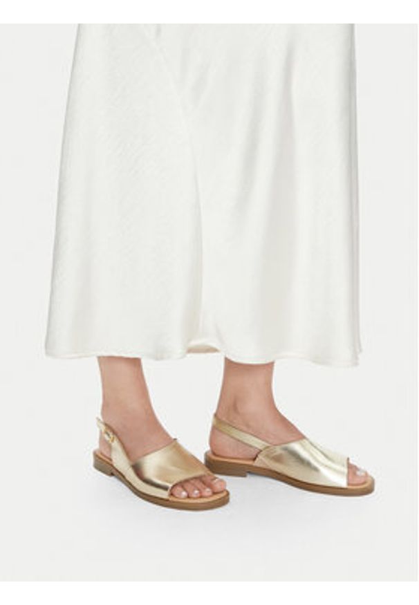 Lasocki Sandały EMIE RST-EMIE-09 Złoty. Kolor: złoty. Materiał: skóra
