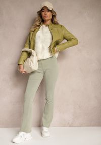 Renee - Jasnozielone Spodnie o Kroju Dzwonów z Bawełną Gumką w Talii i Imitacją Suwaka Mialyse. Kolor: zielony. Materiał: bawełna. Wzór: aplikacja. Styl: elegancki #3