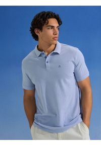 Sinsay - Bawełniana koszulka polo - błękitny. Typ kołnierza: polo. Kolor: niebieski. Materiał: bawełna