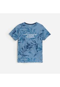 Reserved - Bawełniany t-shirt z nadrukiem - Niebieski. Kolor: niebieski. Materiał: bawełna. Wzór: nadruk #1