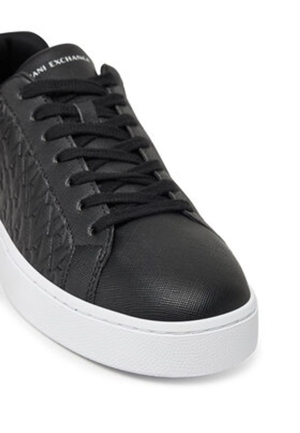 Armani Exchange Sneakersy XM000140 AF11916 MC011 Czarny. Kolor: czarny. Materiał: skóra