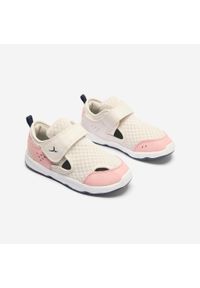 Decathlon - Buty dla dzieci Domyos 750 I Move. Zapięcie: rzepy. Kolor: różowy, niebieski, wielokolorowy, beżowy. Materiał: materiał. Sport: turystyka piesza, joga i pilates