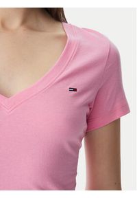 Tommy Jeans T-Shirt DW0DW20458 Różowy jasny Slim Fit. Kolor: różowy. Materiał: bawełna #5