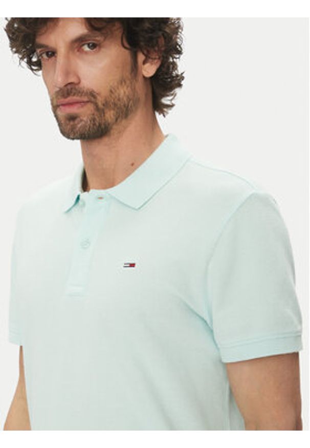 Tommy Jeans Polo DM0DM20226 Zielony Slim Fit. Typ kołnierza: polo. Kolor: zielony. Materiał: bawełna