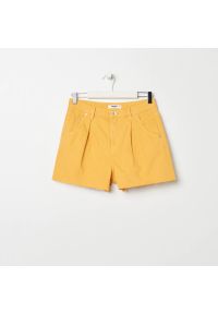 Sinsay - Szorty jeansowe - Żółty. Kolor: żółty. Materiał: jeans #1