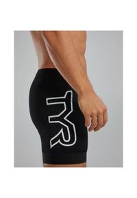 Spodenki męskie TYR Large logo. Kolor: czarny. Długość: krótkie. Sezon: lato #1