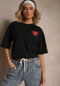 Renee - Czarny T-shirt z Bawełny Ozdobiony Sercem Ranira. Okazja: na co dzień. Kolor: czarny. Materiał: bawełna. Wzór: aplikacja. Styl: casual